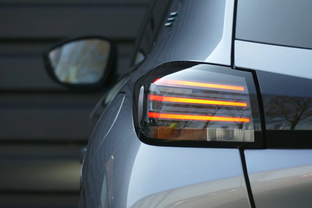 EV 156PK 51KWH BUSINESS AUTOMAAT / NAVI / LED / CLIMA / PDC / CAMERA / 3 FASE / CRUISECONTROL / APPLE-ANDROID AUTO / BLUETOOTH / SNEL LEVERBAAR !!