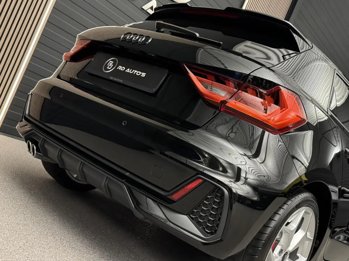 40 TFSI/ S-line/ Sfeerverlichting/ SONOS/ Cruise/ Carplay