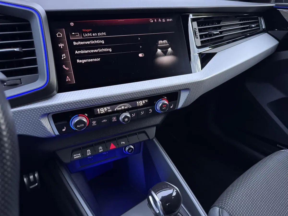 40 TFSI/ S-line/ Sfeerverlichting/ SONOS/ Cruise/ Carplay