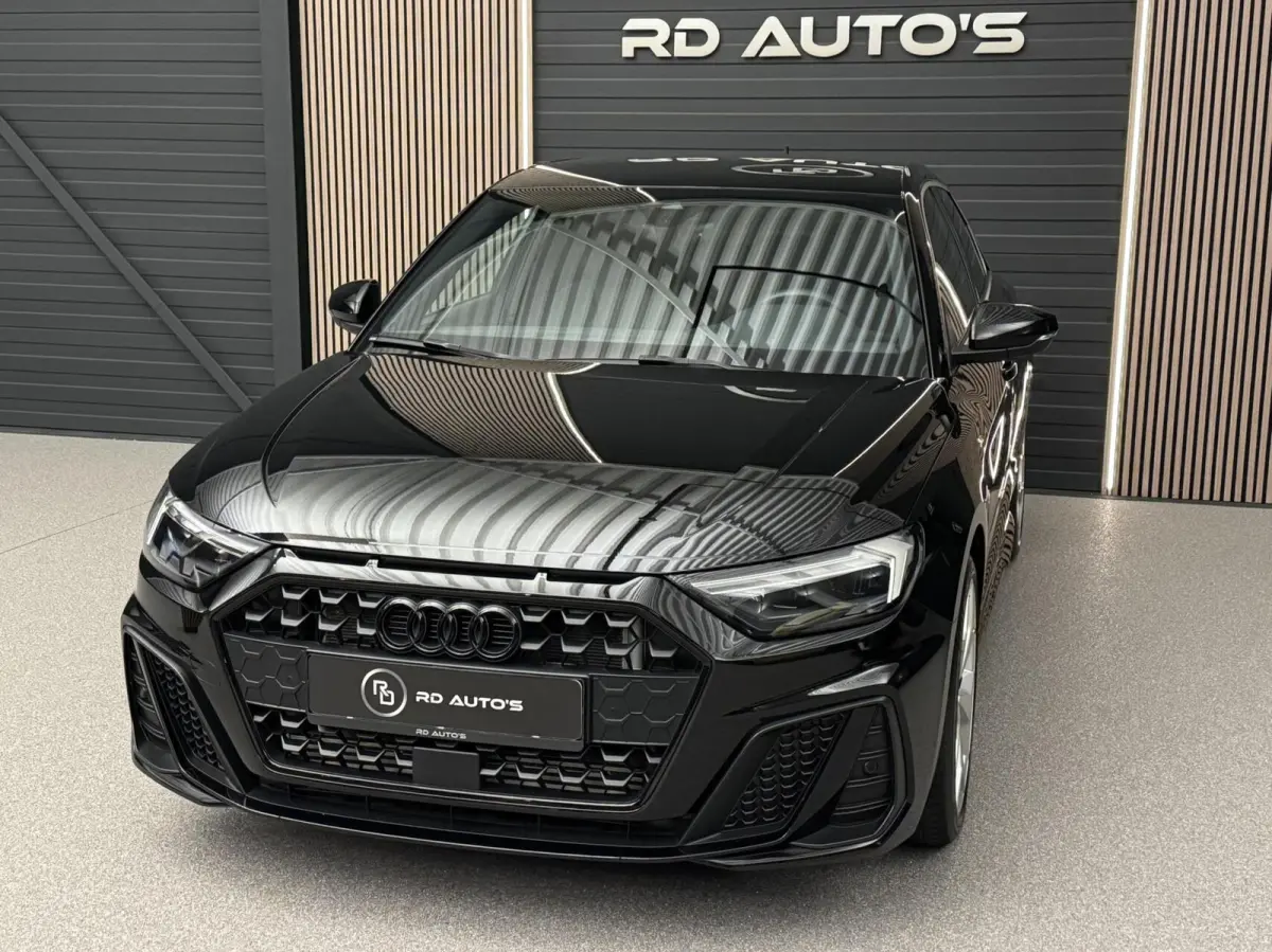 40 TFSI/ S-line/ Sfeerverlichting/ SONOS/ Cruise/ Carplay