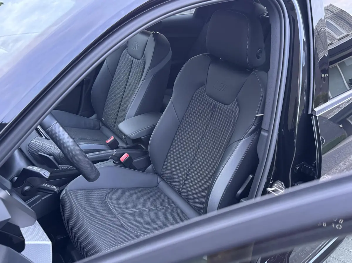 40 TFSI/ S-line/ Sfeerverlichting/ SONOS/ Cruise/ Carplay