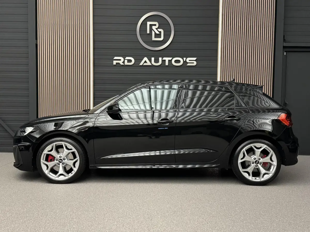 40 TFSI/ S-line/ Sfeerverlichting/ SONOS/ Cruise/ Carplay