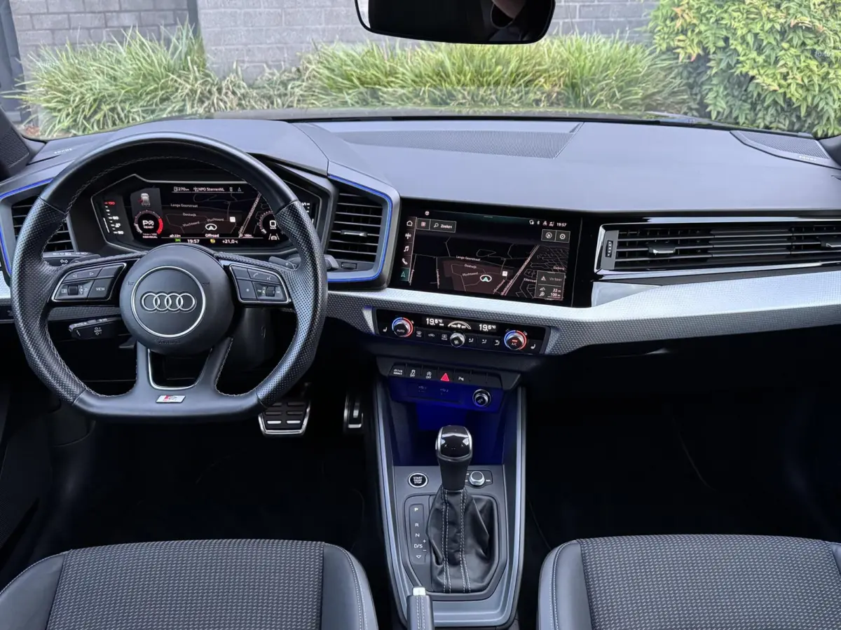 40 TFSI/ S-line/ Sfeerverlichting/ SONOS/ Cruise/ Carplay