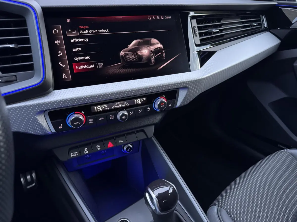 40 TFSI/ S-line/ Sfeerverlichting/ SONOS/ Cruise/ Carplay