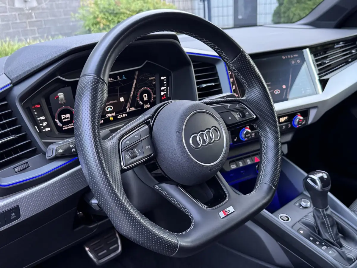 40 TFSI/ S-line/ Sfeerverlichting/ SONOS/ Cruise/ Carplay
