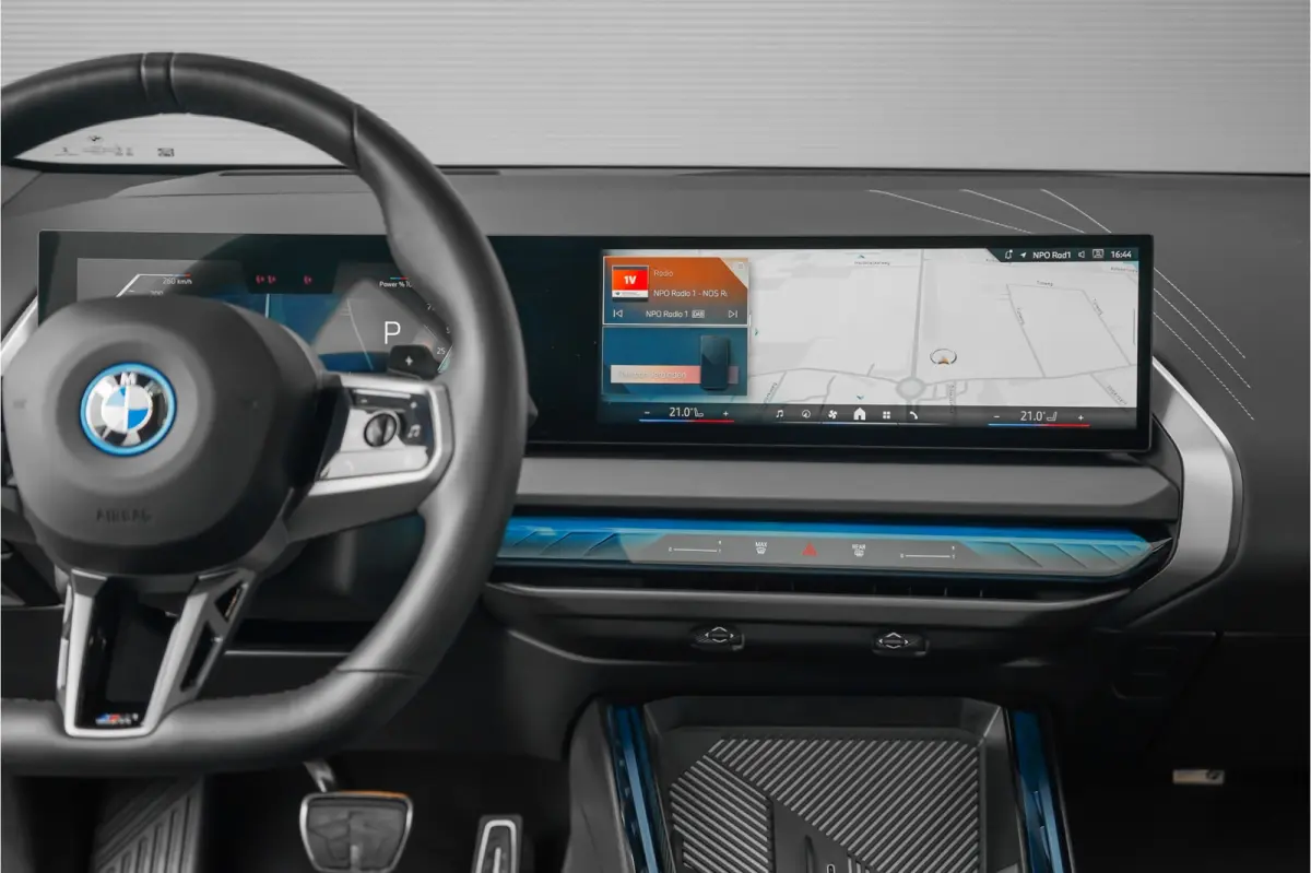 30e xDrive M-Sport 360° Pano H/K Driving Assist Plus HUD