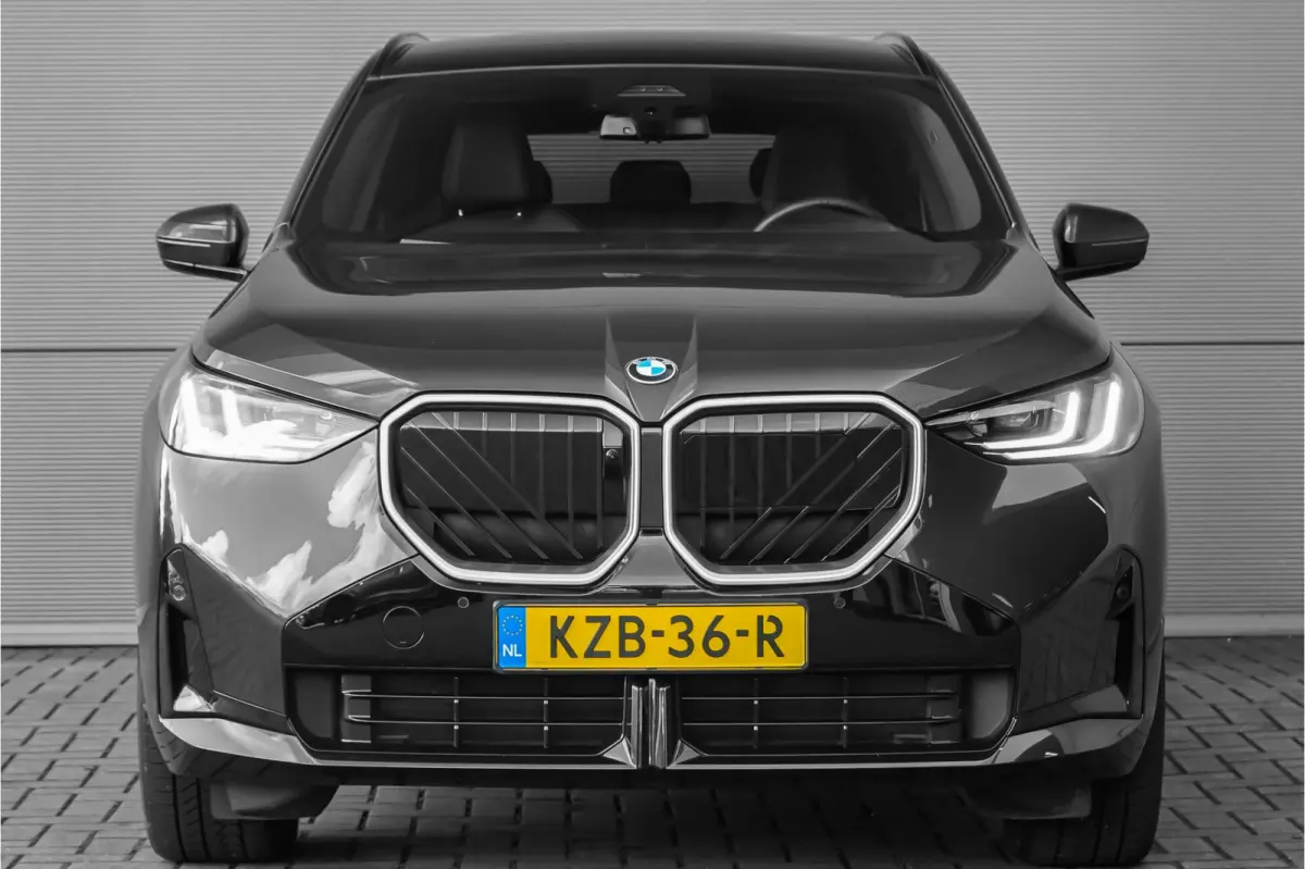 30e xDrive M-Sport 360° Pano H/K Driving Assist Plus HUD