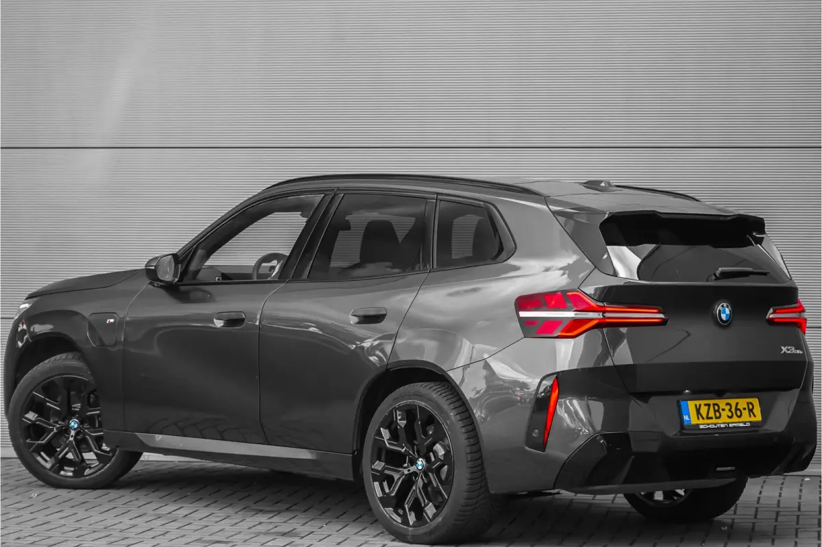 30e xDrive M-Sport 360° Pano H/K Driving Assist Plus HUD