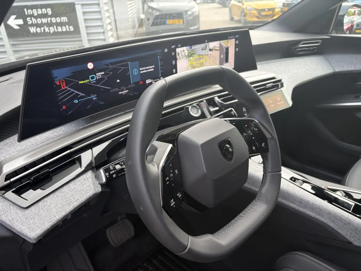 1.6 plug-in Hybrid 195 Allure