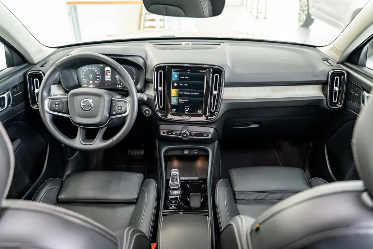 T5 262PK Inscription | 360 | HK Audio | Trekhaak | Panoramadak | Park Assist | Blis