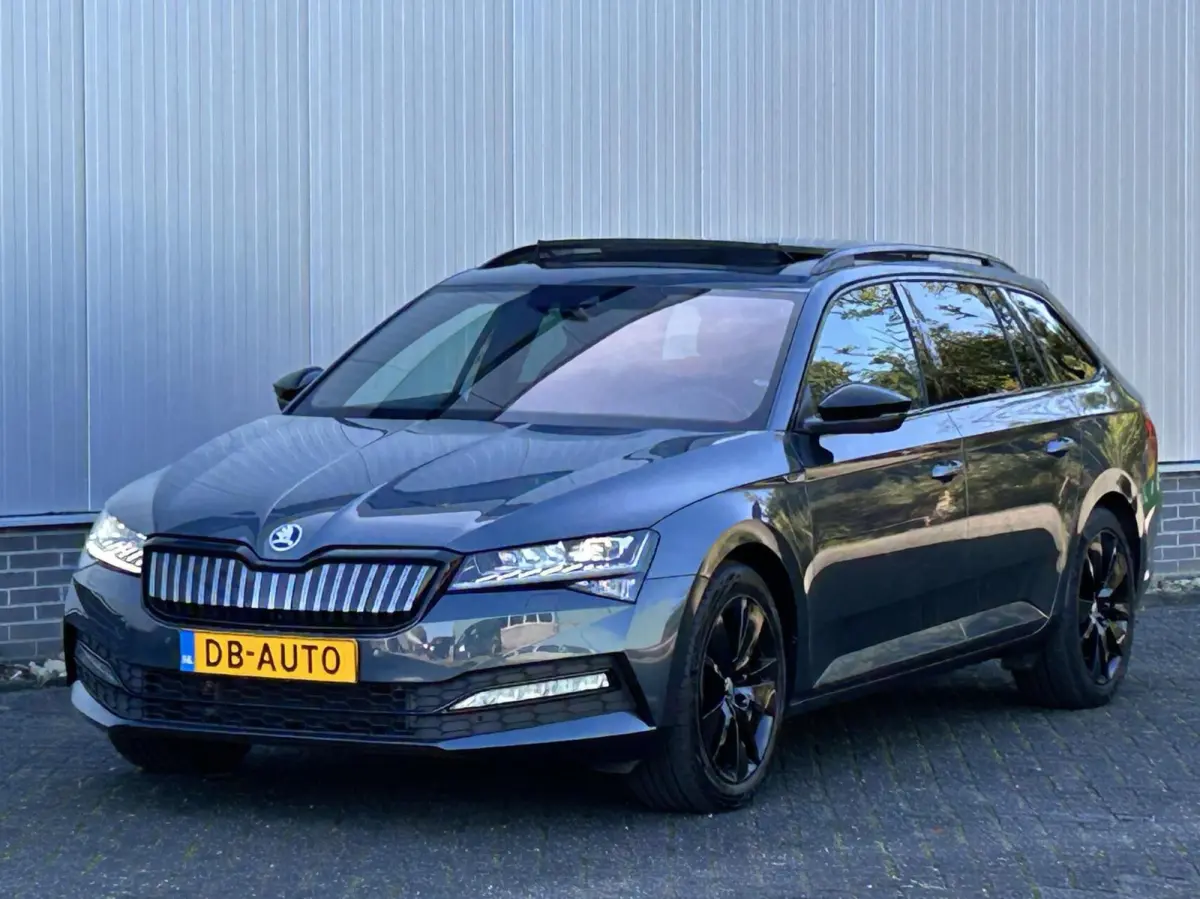 1.4 TSI iV Sportline Business SOH 94% I PANO DAK I MEMORY KUIPSTOEL I DIGI DISPLAY I STOEL V.W.