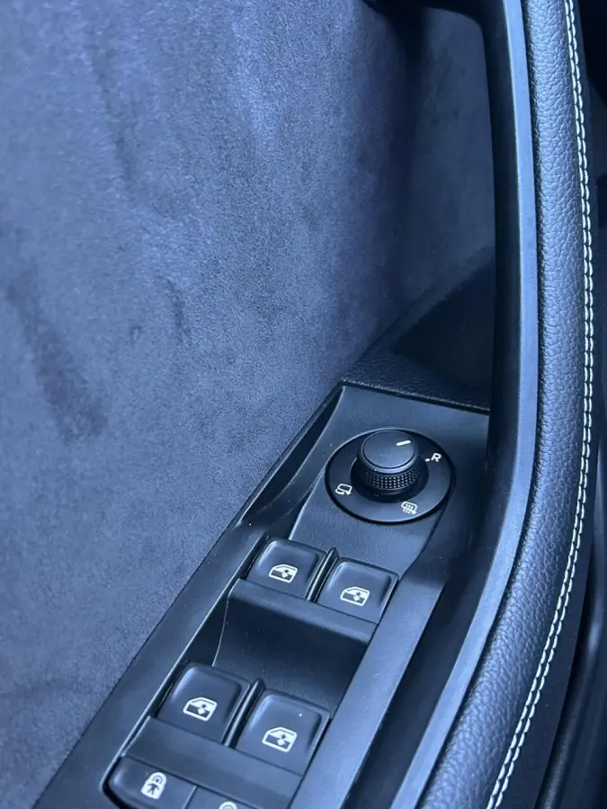 1.4 TSI iV Sportline Business SOH 94% I PANO DAK I MEMORY KUIPSTOEL I DIGI DISPLAY I STOEL V.W.