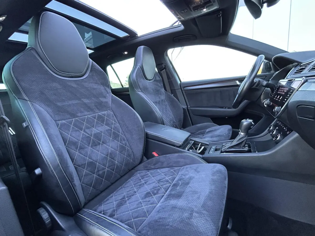 1.4 TSI iV Sportline Business SOH 94% I PANO DAK I MEMORY KUIPSTOEL I DIGI DISPLAY I STOEL V.W.