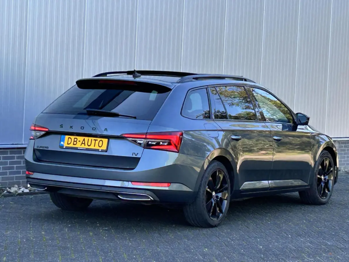 1.4 TSI iV Sportline Business SOH 94% I PANO DAK I MEMORY KUIPSTOEL I DIGI DISPLAY I STOEL V.W.