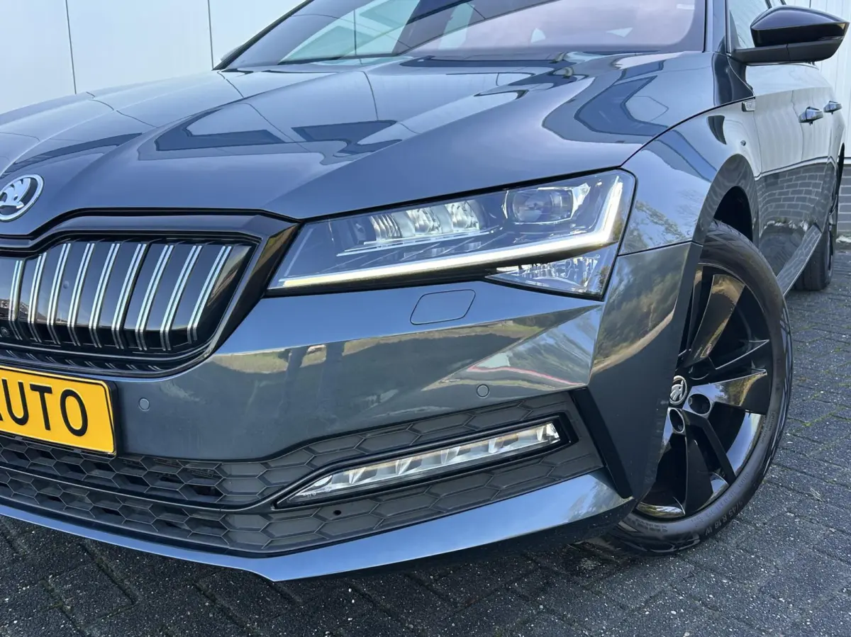 1.4 TSI iV Sportline Business SOH 94% I PANO DAK I MEMORY KUIPSTOEL I DIGI DISPLAY I STOEL V.W.