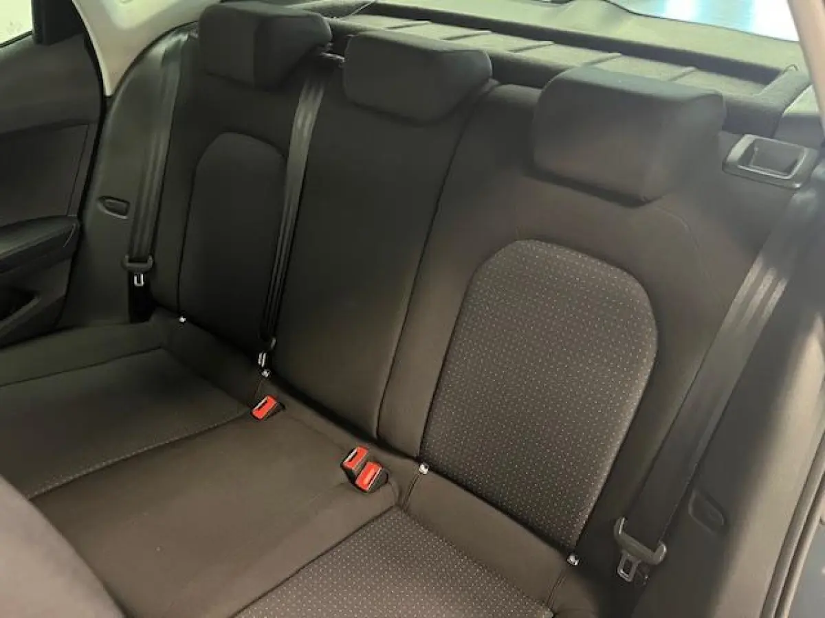 1.0 EcoTSI Style / NAVI / STOELVERW. /