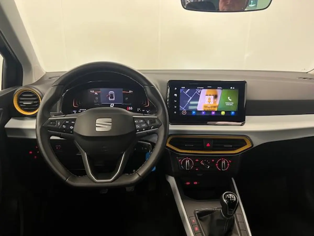 1.0 EcoTSI Style / NAVI / STOELVERW. /