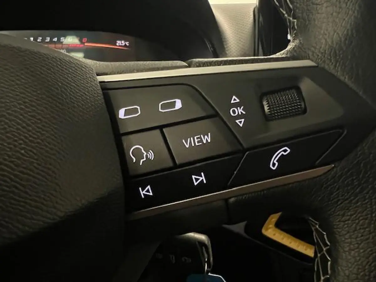 1.0 EcoTSI Style / NAVI / STOELVERW. /