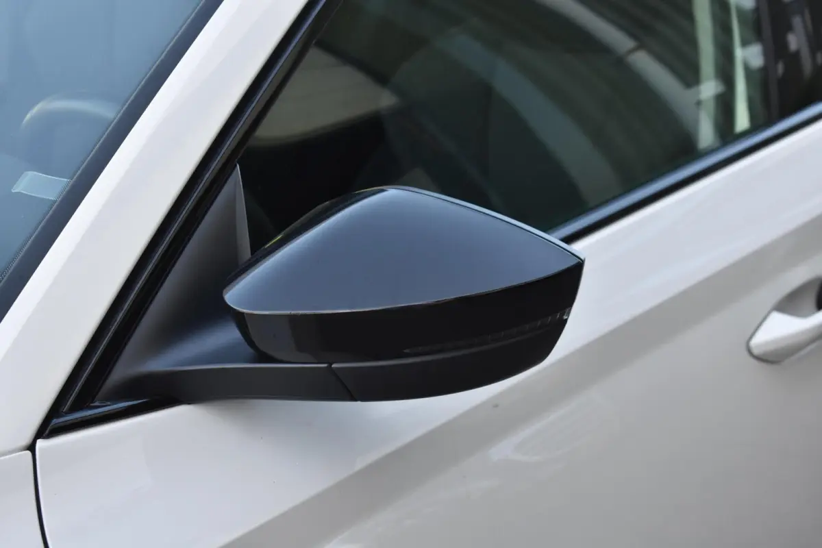 1.4 TSI iV PHEV Business Ed. | Head-UP | Black Pack |