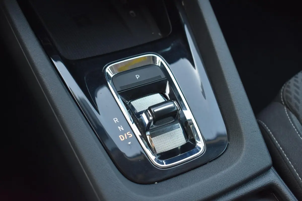 1.4 TSI iV PHEV Business Ed. | Head-UP | Black Pack |