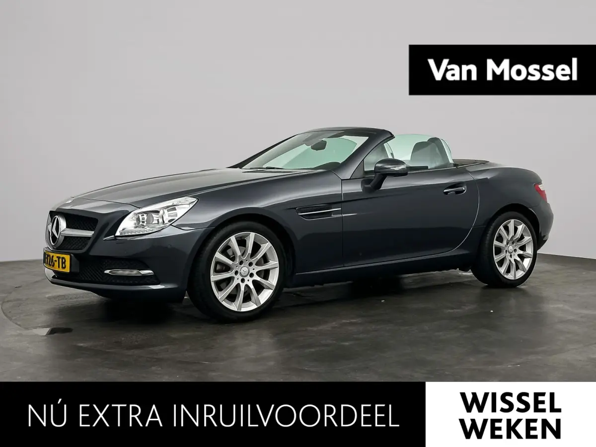 200 | Stoelverwarming | Hard-top | Air-Scarf | Leder | Parkeersensoren | Lichtmetalen Velgen |