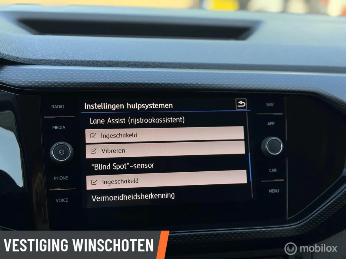 1.0 TSI Life Business | Stoelverwarming | Dodehoekdetectie | PDC V+A |