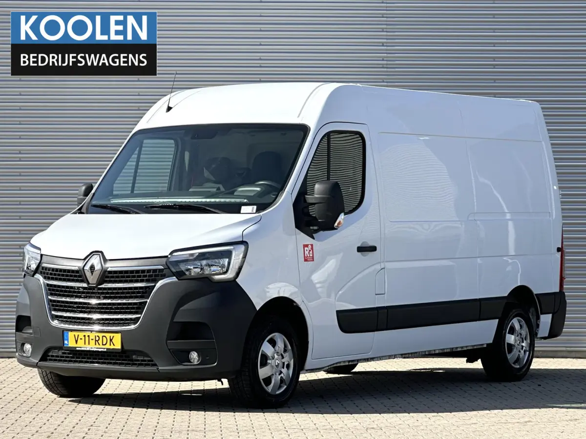 T33 2.3 dCi 150 PK L2H2 Airco|Trekhaak|Navi|Cruise