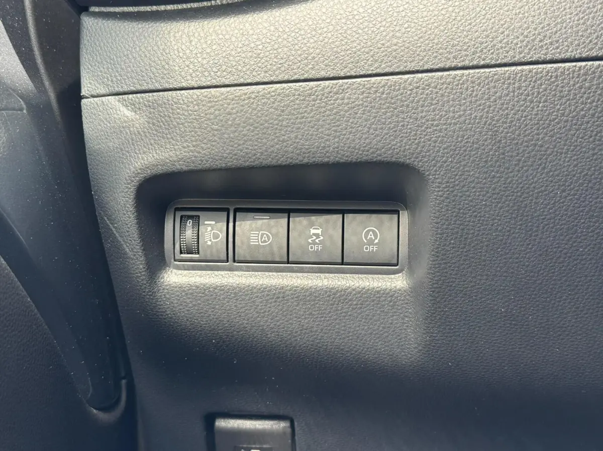 1.0 VVT-i Automaat Play