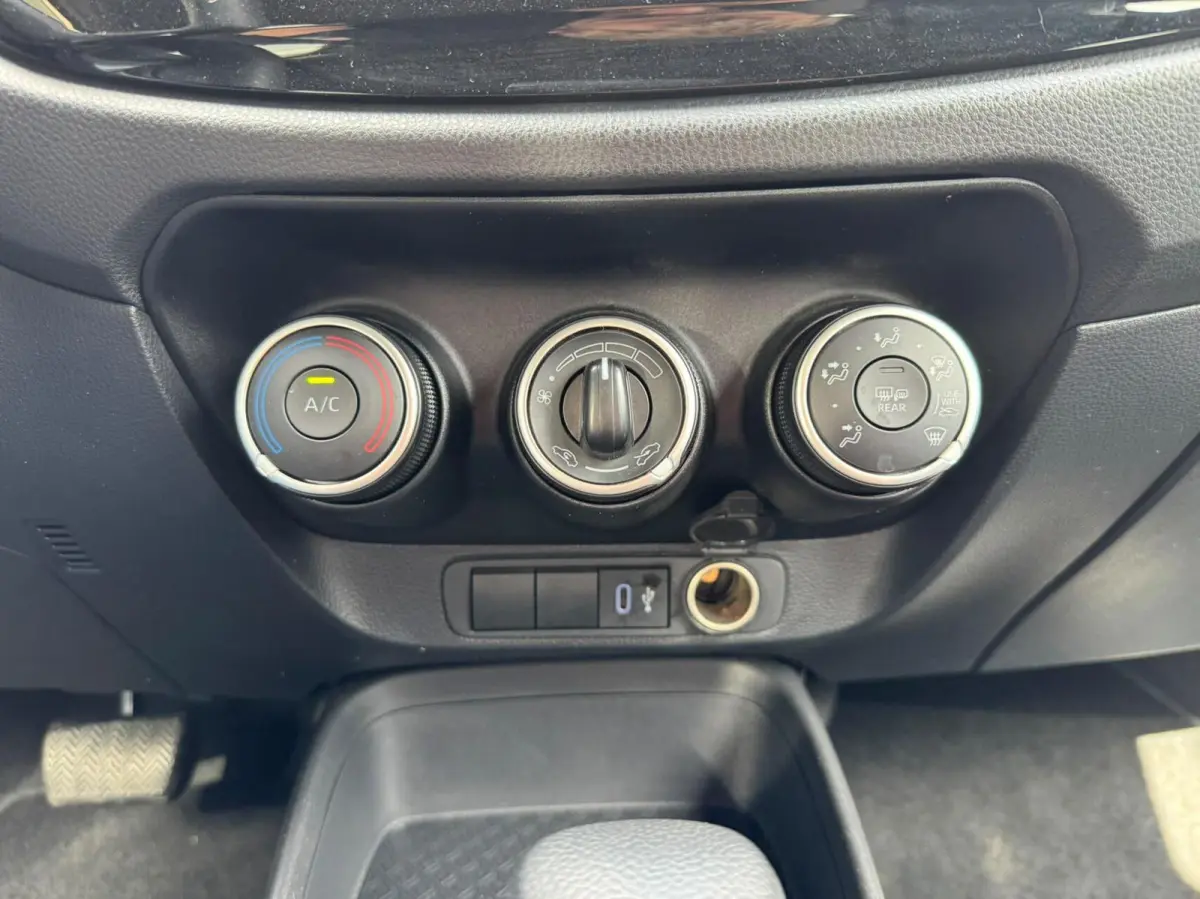 1.0 VVT-i Automaat Play