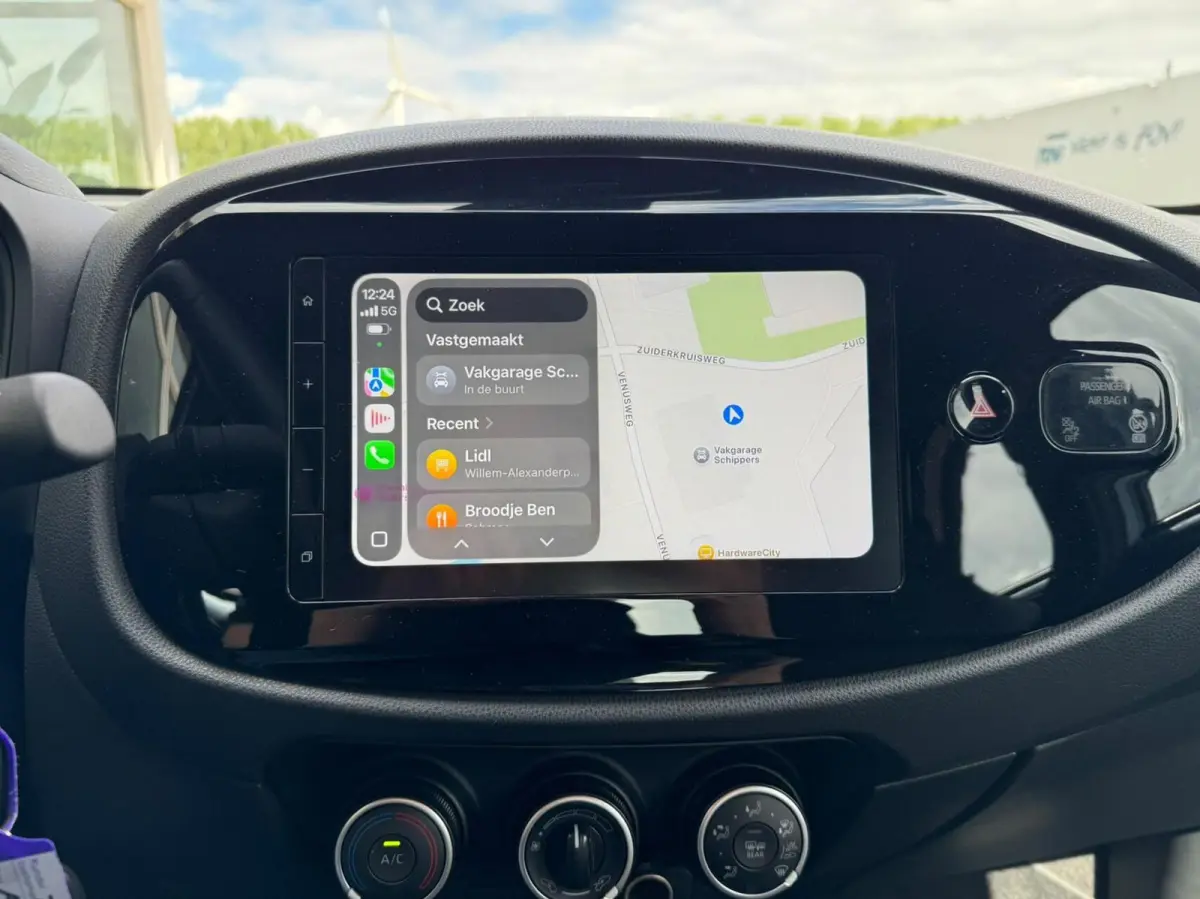 1.0 VVT-i Automaat Play