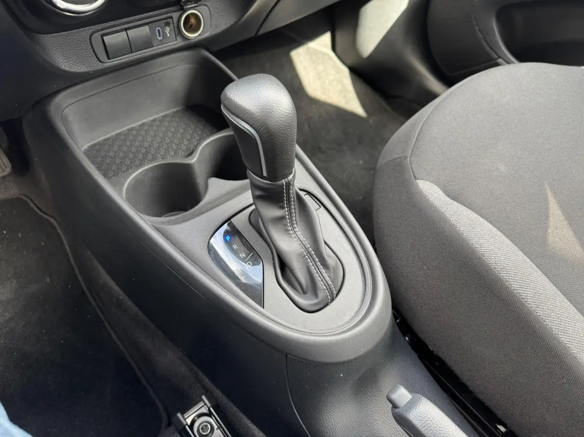 1.0 VVT-i Automaat Play