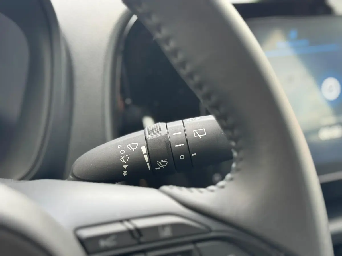 1.0 VVT-i Automaat Play
