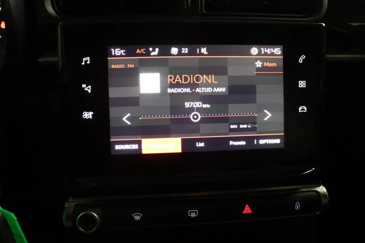 1.2 Feel | Sensoren achter | Climate control |