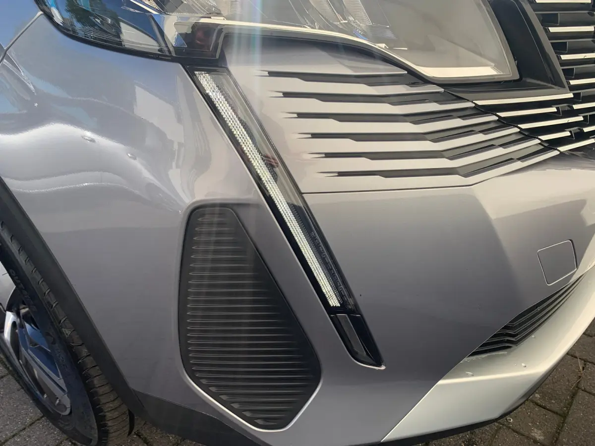 1.6 HYbrid 225 Active Pack Business Airco | AppleCarPlay/ Android Auto | Camera | Cruise Control | DAB | LMV 18" | Navi | PDC Achter |