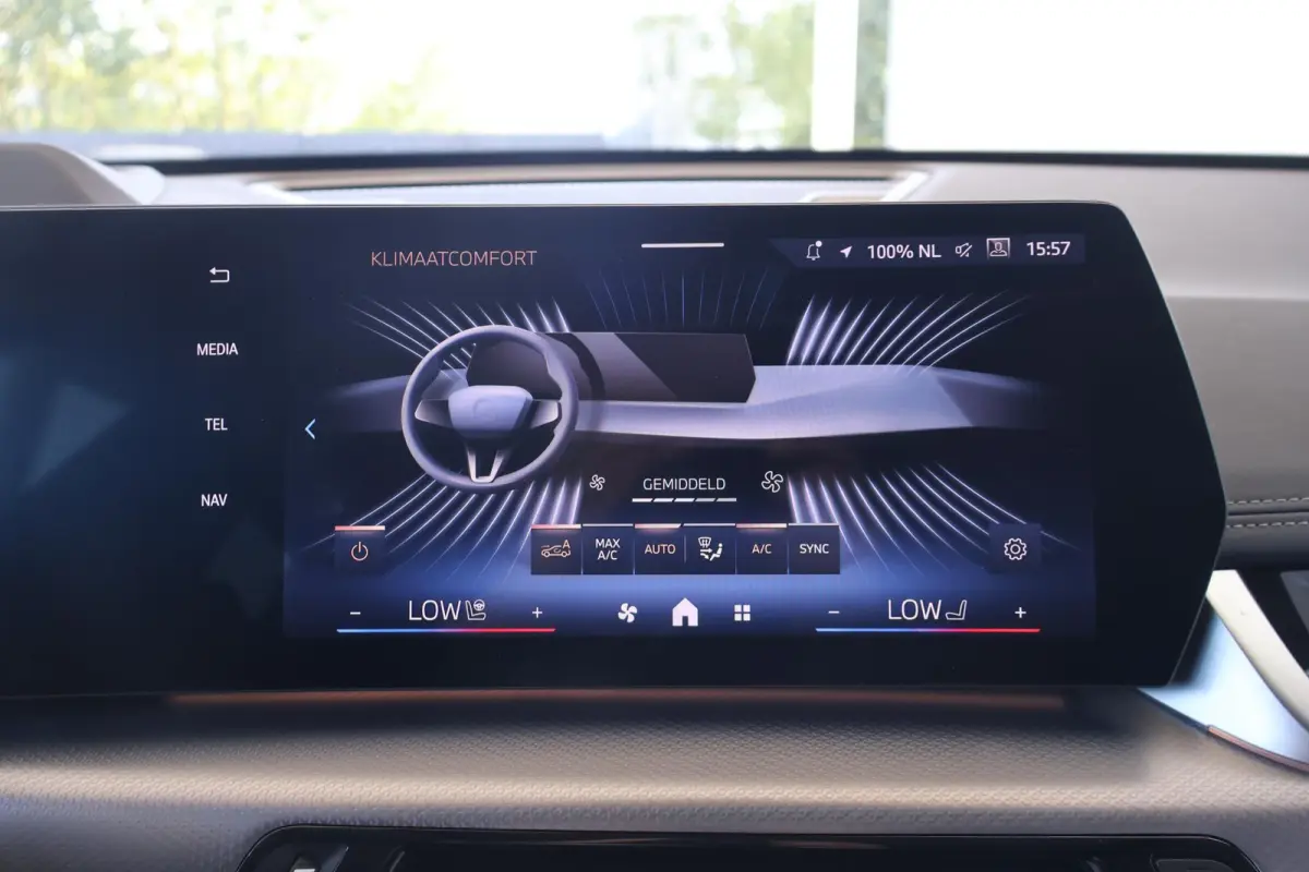 xDrive25e | SOH 100% | M sport pro | Panoramadak | Drive Assistant plus | Harman Kardon