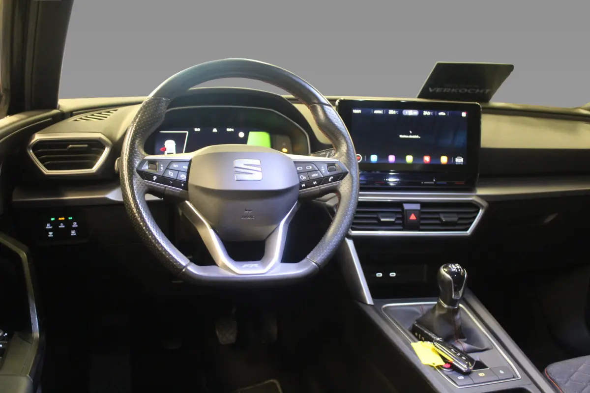 1.5 TSI FR l Cruise control l PDC l Keyless Start l Hemelbekleding Donker l Apple Carplay/ Android Auto