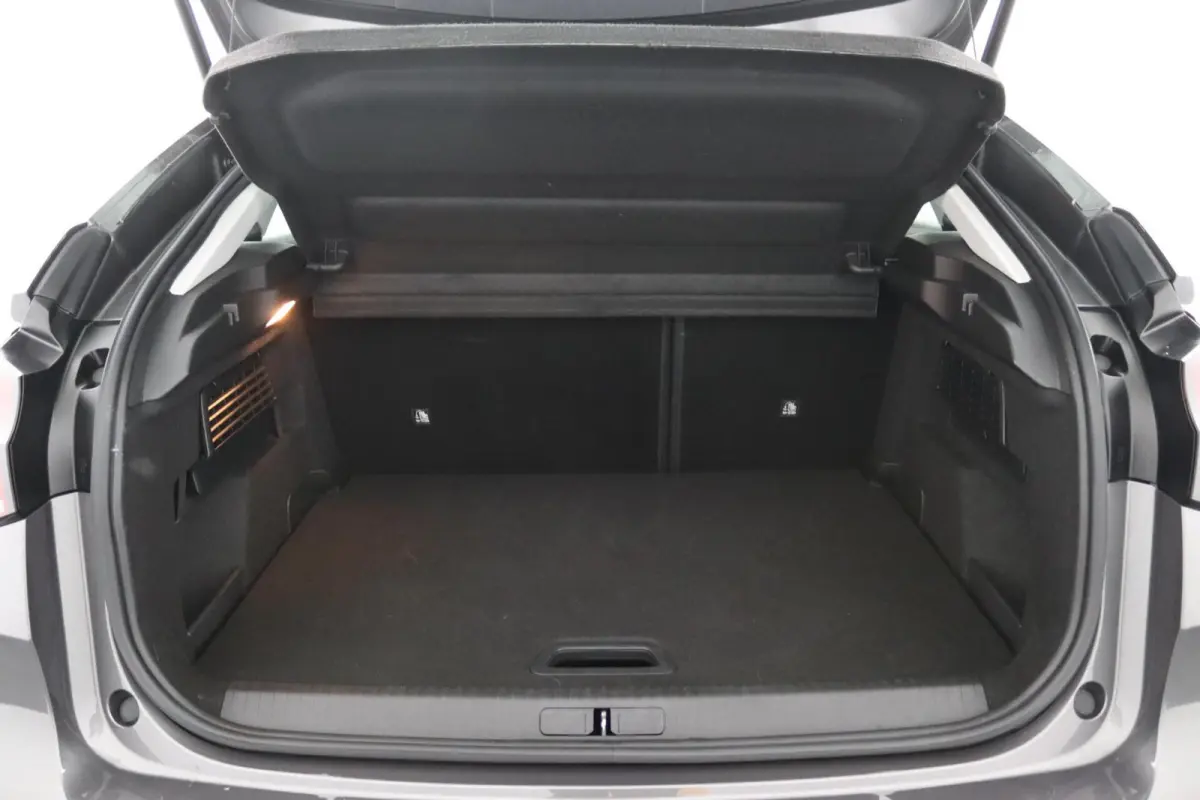 You 50 kWh | Camera | Climate Control |