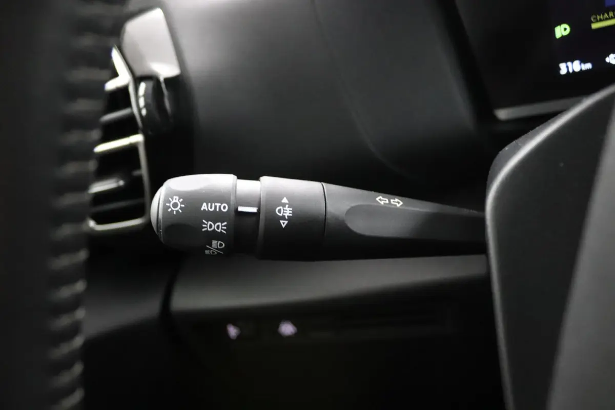 You 50 kWh | Camera | Climate Control |