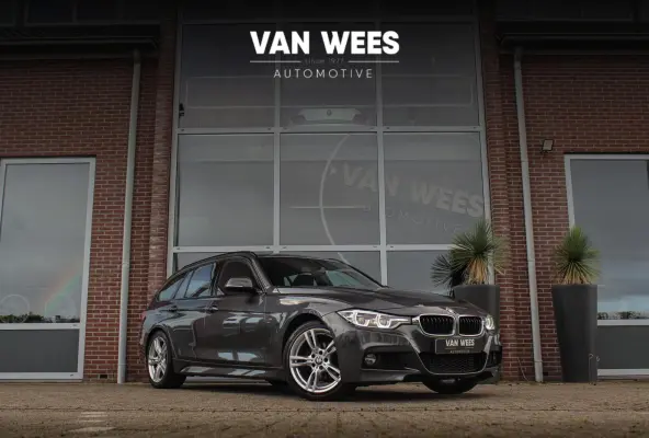 318i Corporate Lease Executive | M Sport pakket | Stoelverwarming | LED | Navigatie Professional | Bluetooth | Sportstoelen | M-sportstuur | PDC | Shadow Line