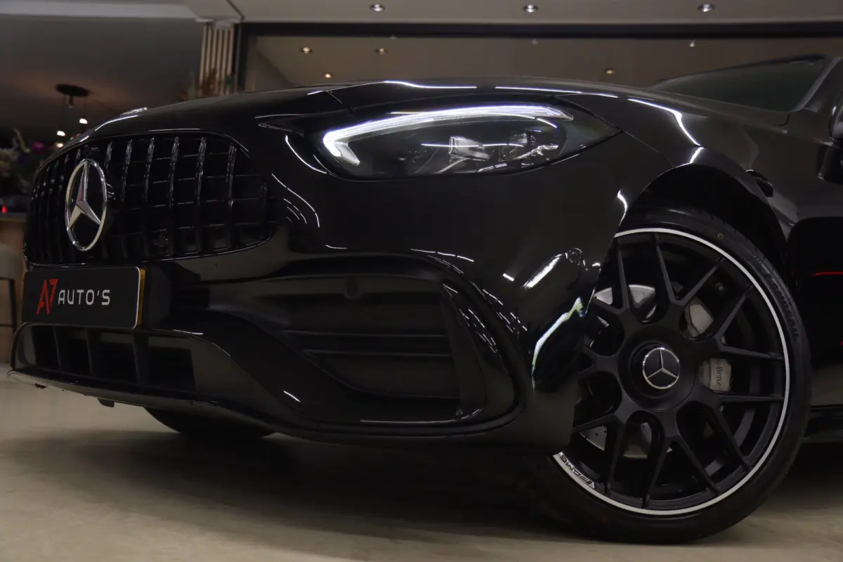 300 E AMG Line PANO/CARPLAY/SFEERV/CAMERA/BOMVOL