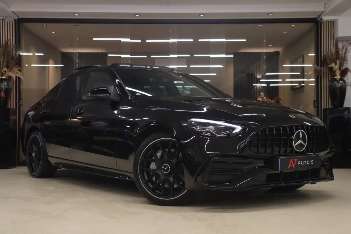 300 E AMG Line PANO/CARPLAY/SFEERV/CAMERA/BOMVOL