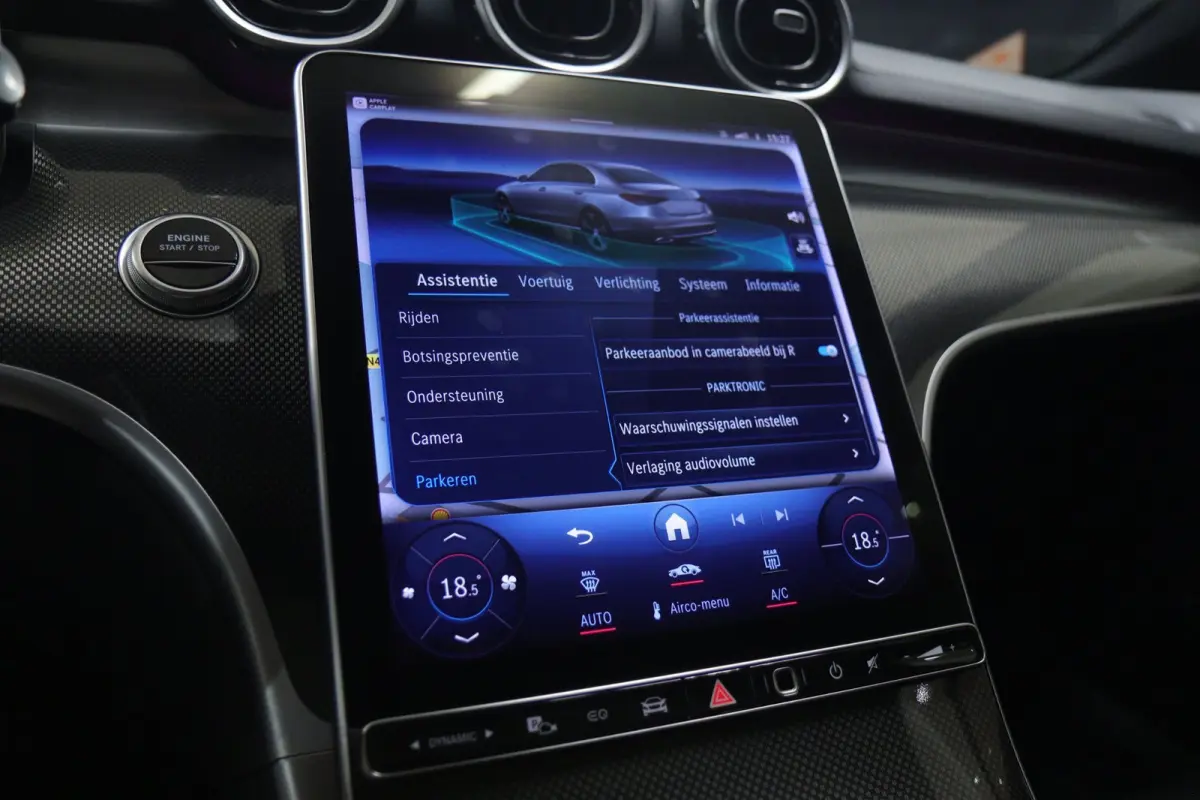 300 E AMG Line PANO/CARPLAY/SFEERV/CAMERA/BOMVOL