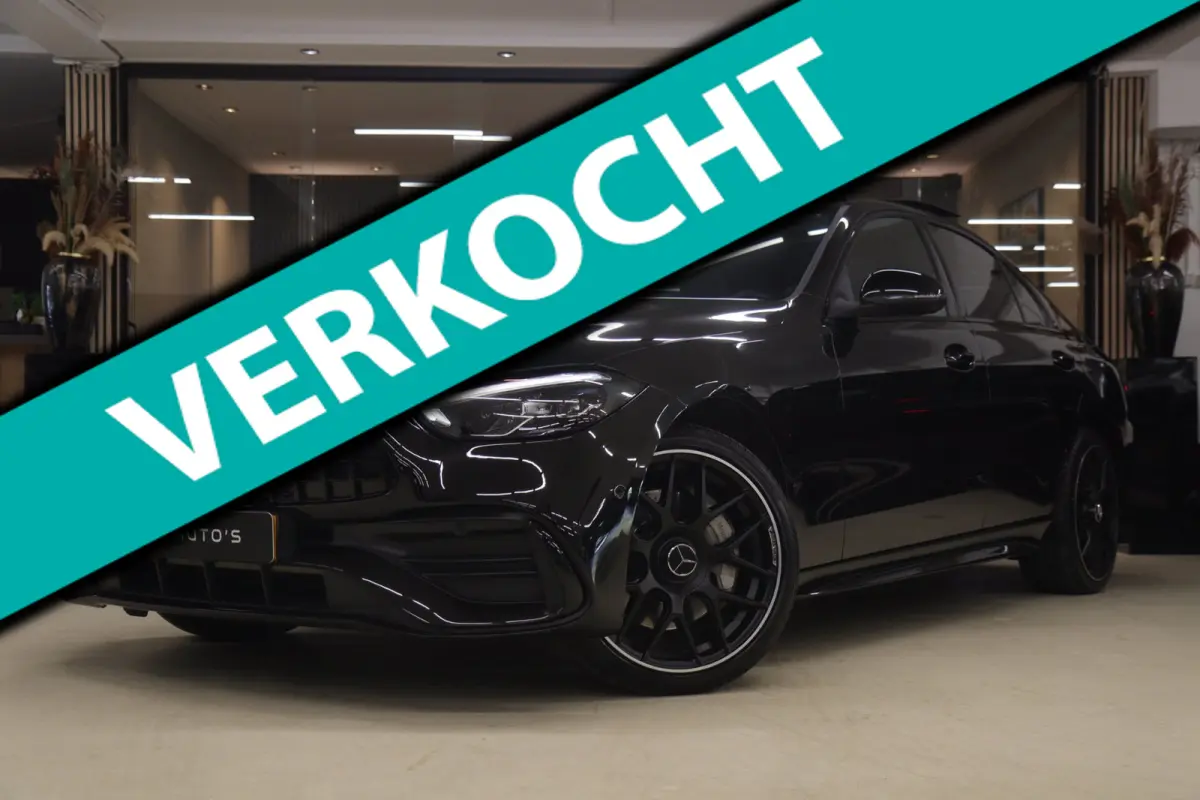 300 E AMG Line PANO/CARPLAY/SFEERV/CAMERA/BOMVOL