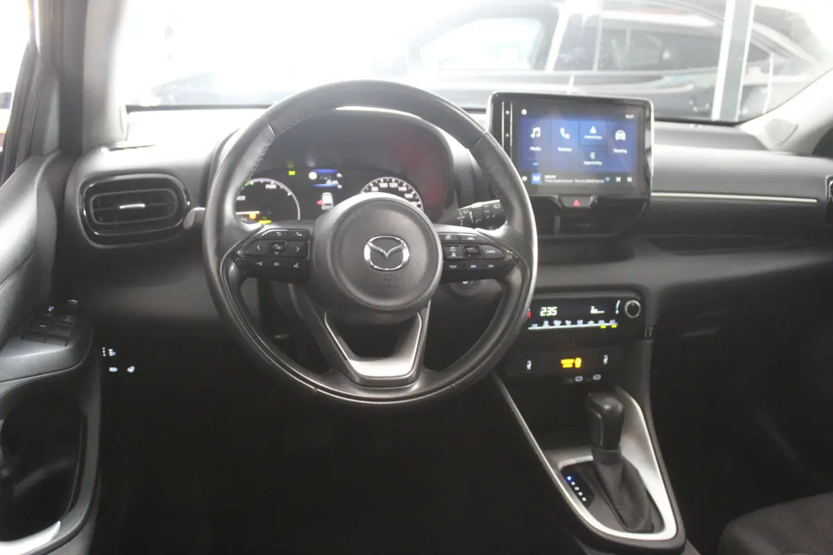 1.5 Exclusive-line l Adaptieve Cruise Contol l Lane Assist l BLIS l PDC l Parkeercamera l Stuur- en Stoelverwarming l Apple carplay/ Android auto l 16 inch