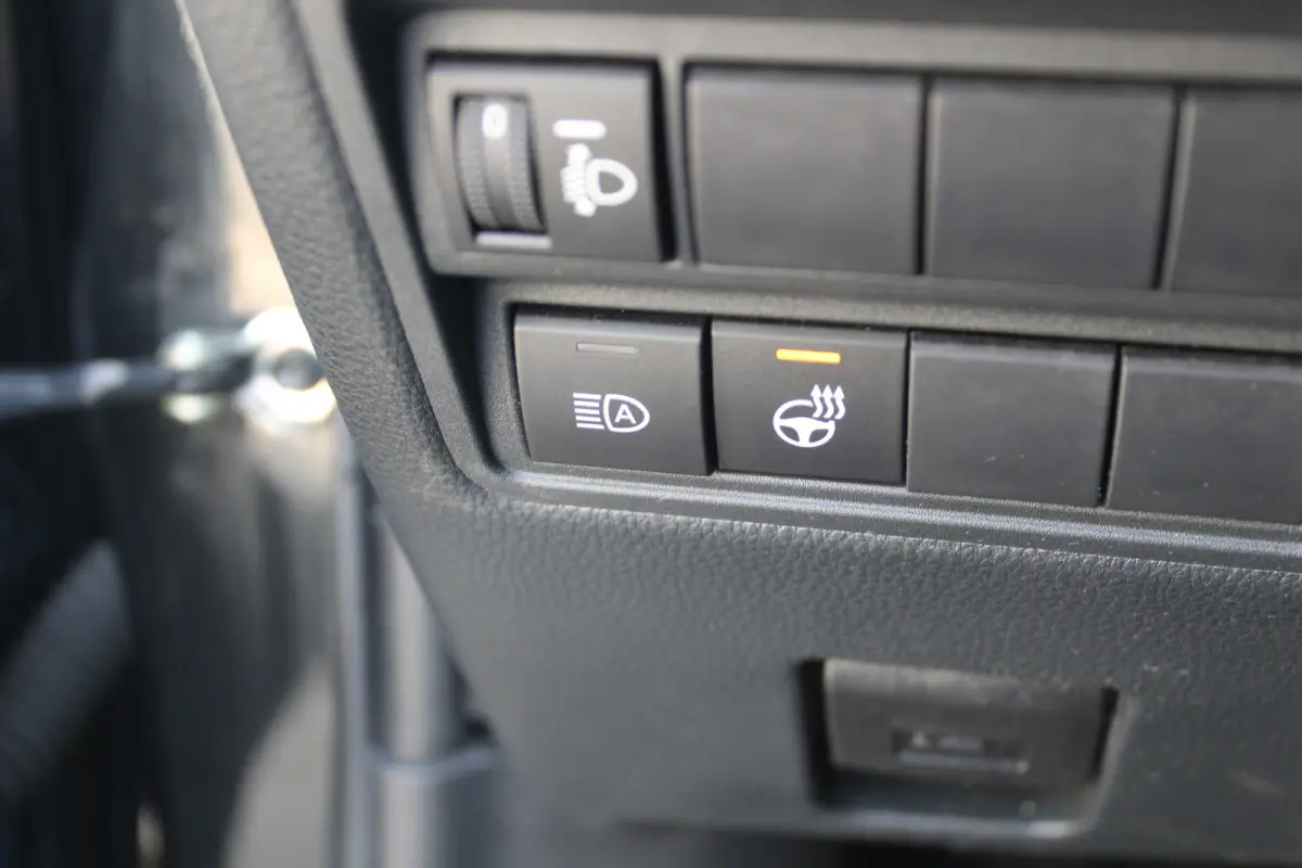1.5 Exclusive-line l Adaptieve Cruise Contol l Lane Assist l BLIS l PDC l Parkeercamera l Stuur- en Stoelverwarming l Apple carplay/ Android auto l 16 inch