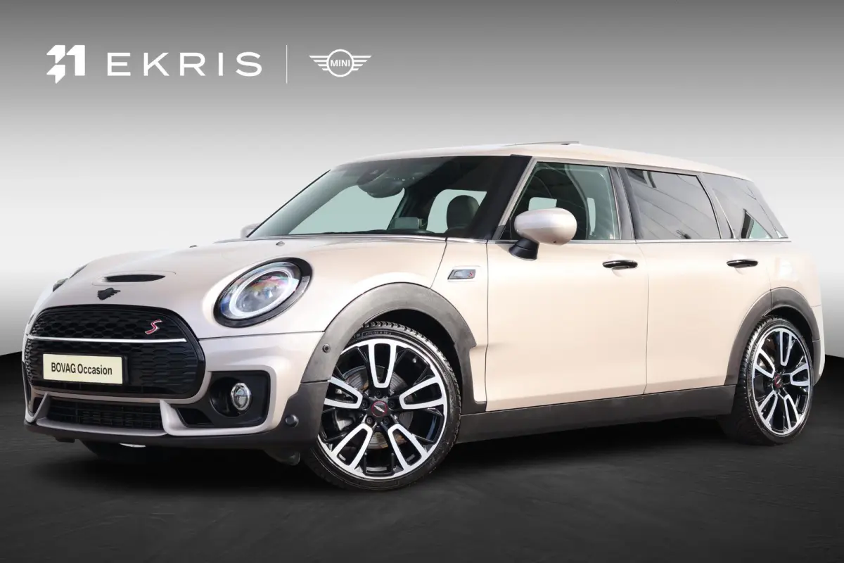 2.0 Cooper S John Cooper Works | Stuur & Stoel Verwarming | Panorama Dak | Visibility Package | Comforttoegang | Elektr. Stoelen | Yours Leder | Head-Up |