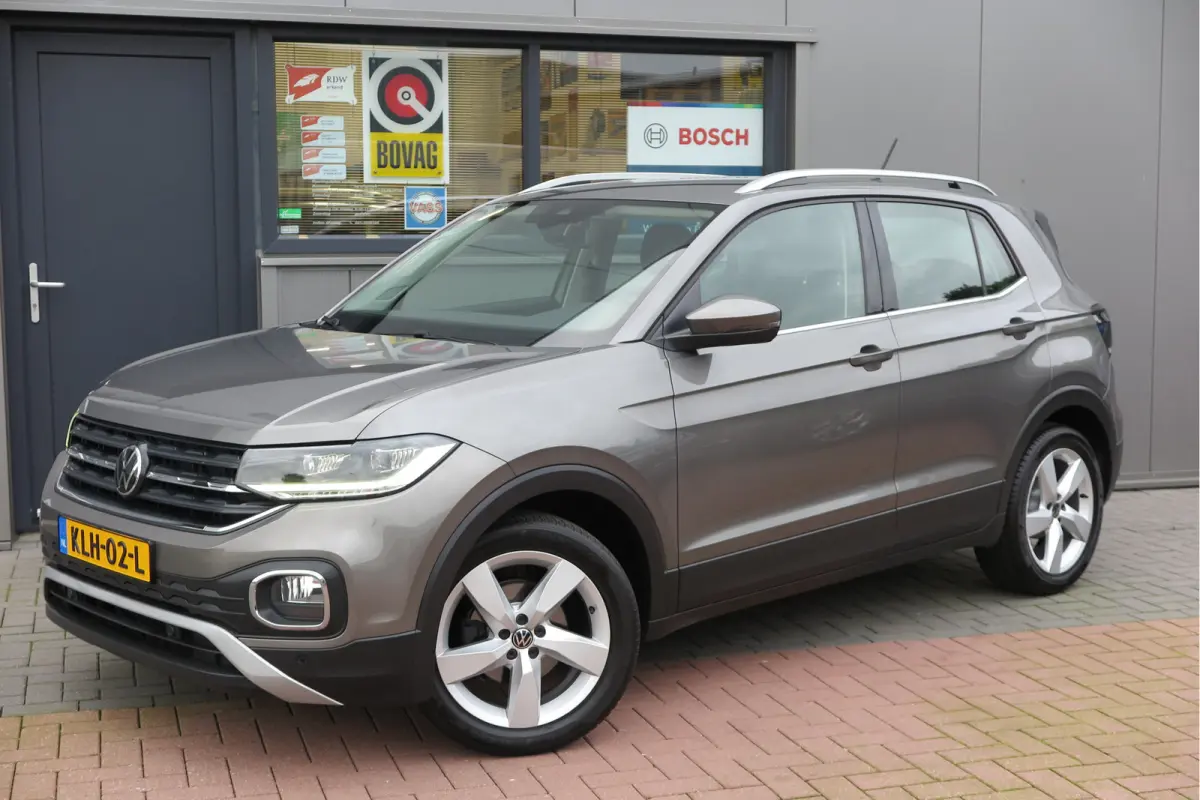 1.0 TSI 110pk DSG Style, Led, Virtual Cockpit, Navigatie, Stoelverwarming, DAB+ ,Carplay ,etc .