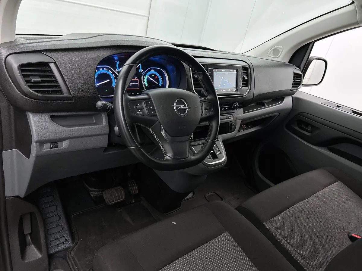 L3H1 Edition 75 kWh Automaat Airco Navigatie Cruise Control