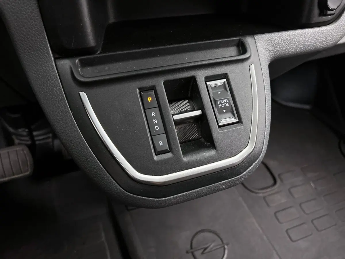 L3H1 Edition 75 kWh Automaat Airco Navigatie Cruise Control