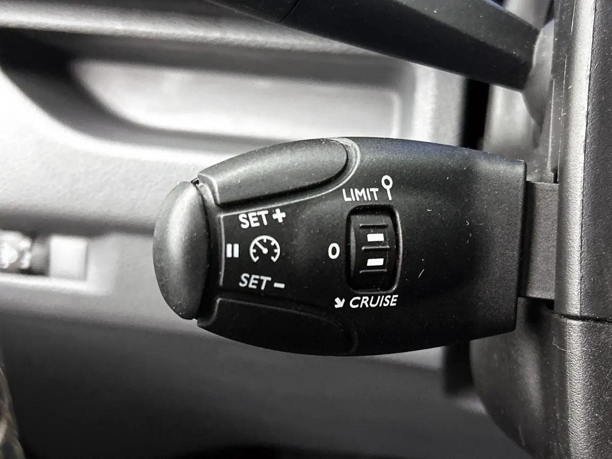 L3H1 Edition 75 kWh Automaat Airco Navigatie Cruise Control